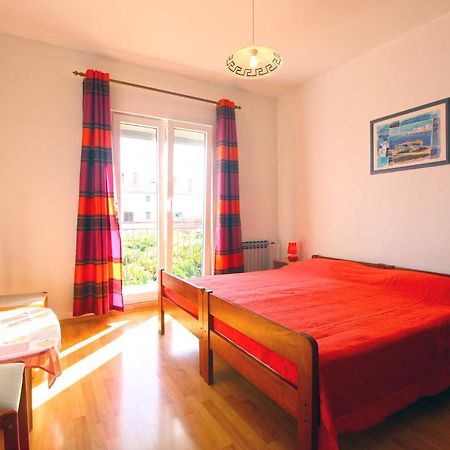 Apartments Valerija 847 PUY 외부 사진