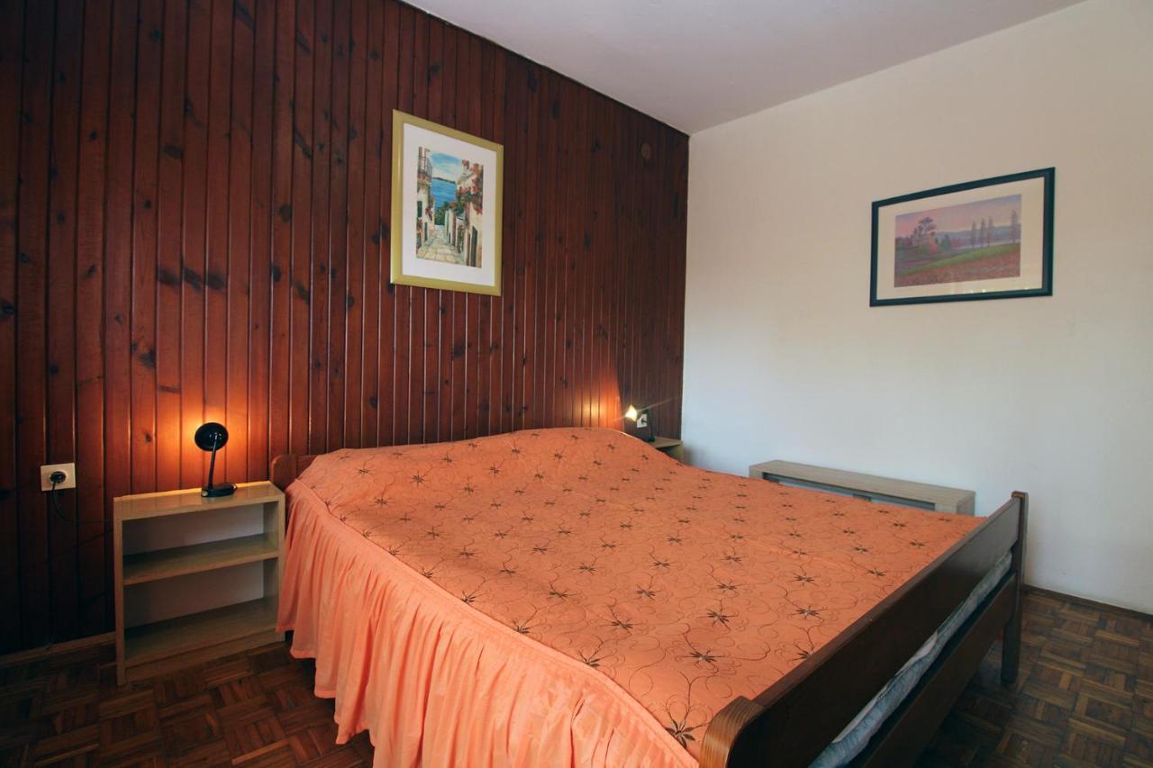 Apartments Valerija 847 PUY 외부 사진