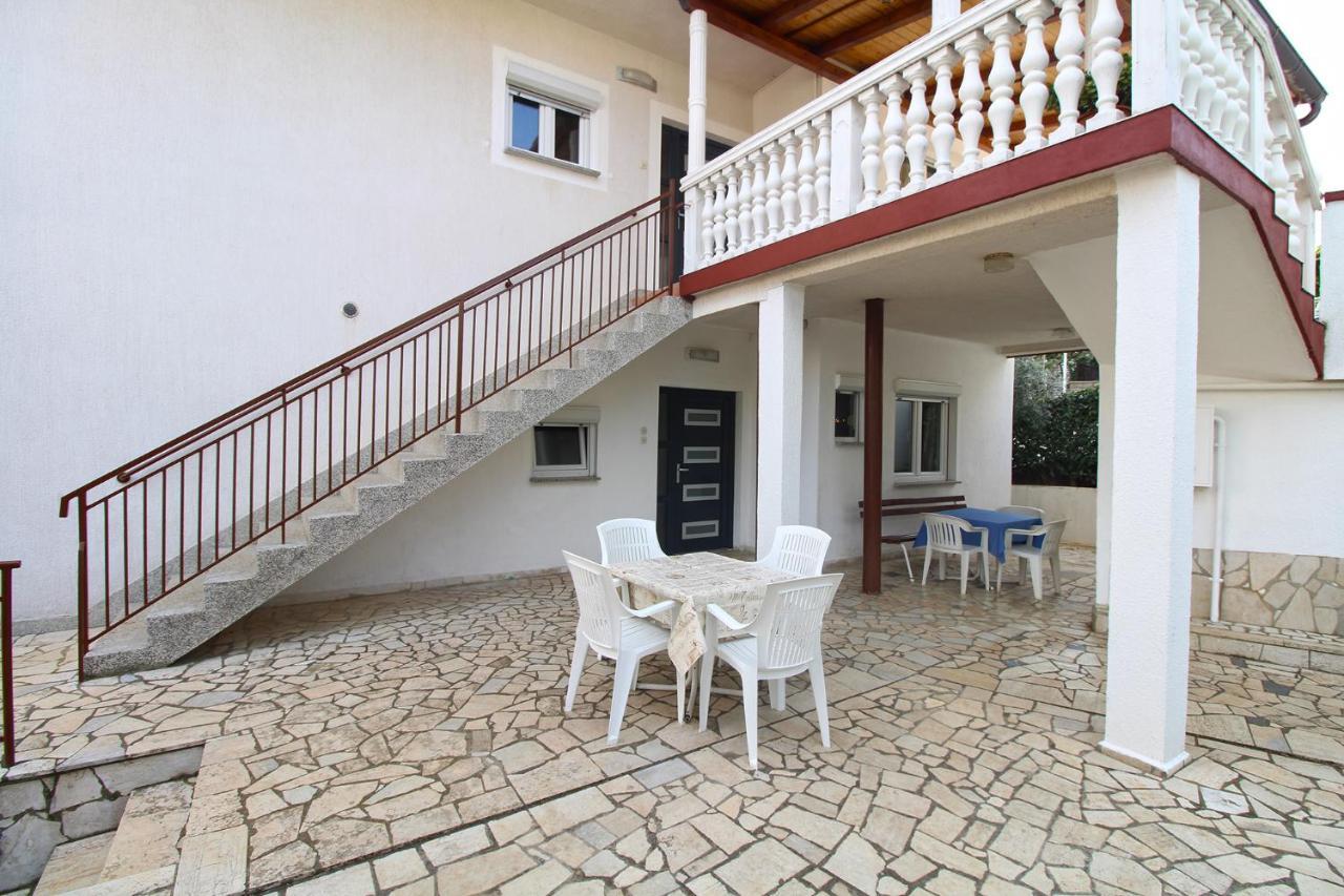 Apartments Valerija 847 PUY 외부 사진