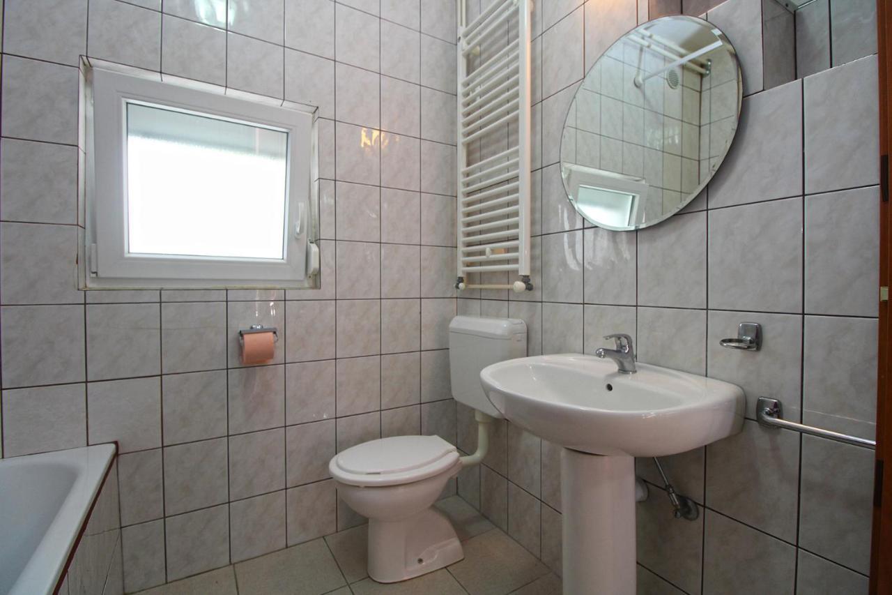 Apartments Valerija 847 PUY 외부 사진